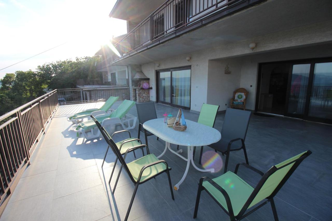 Villa House Maja Novi Vinodolski Esterno foto